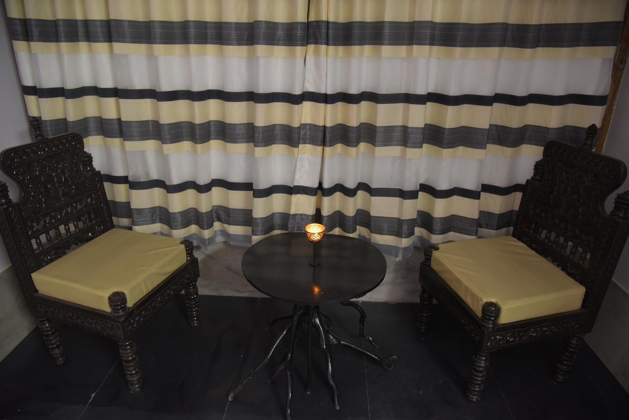 Bed and Breakfast Mahavir Niwas Udaipur Exterior foto